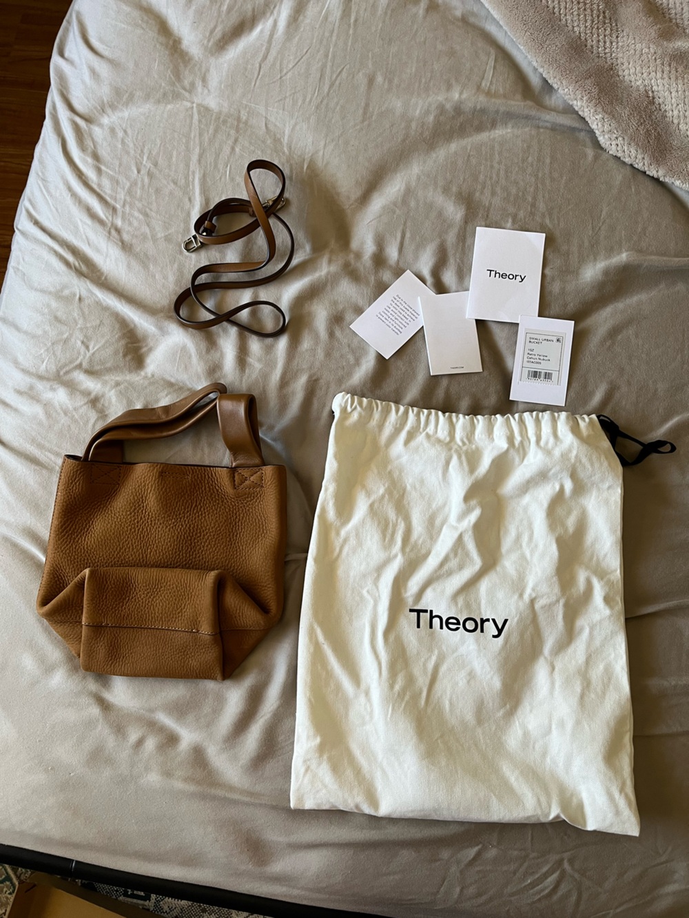 Theory leather handbag - Picture 1 of 11
